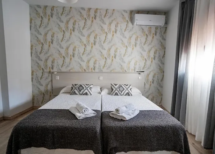 Hostal Plaza de Italia